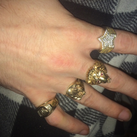 10k custom Lion head ring - Picture 2 of 6